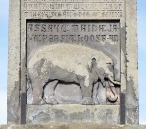 Elephant carving on monument commemorating the 78th Highlanders